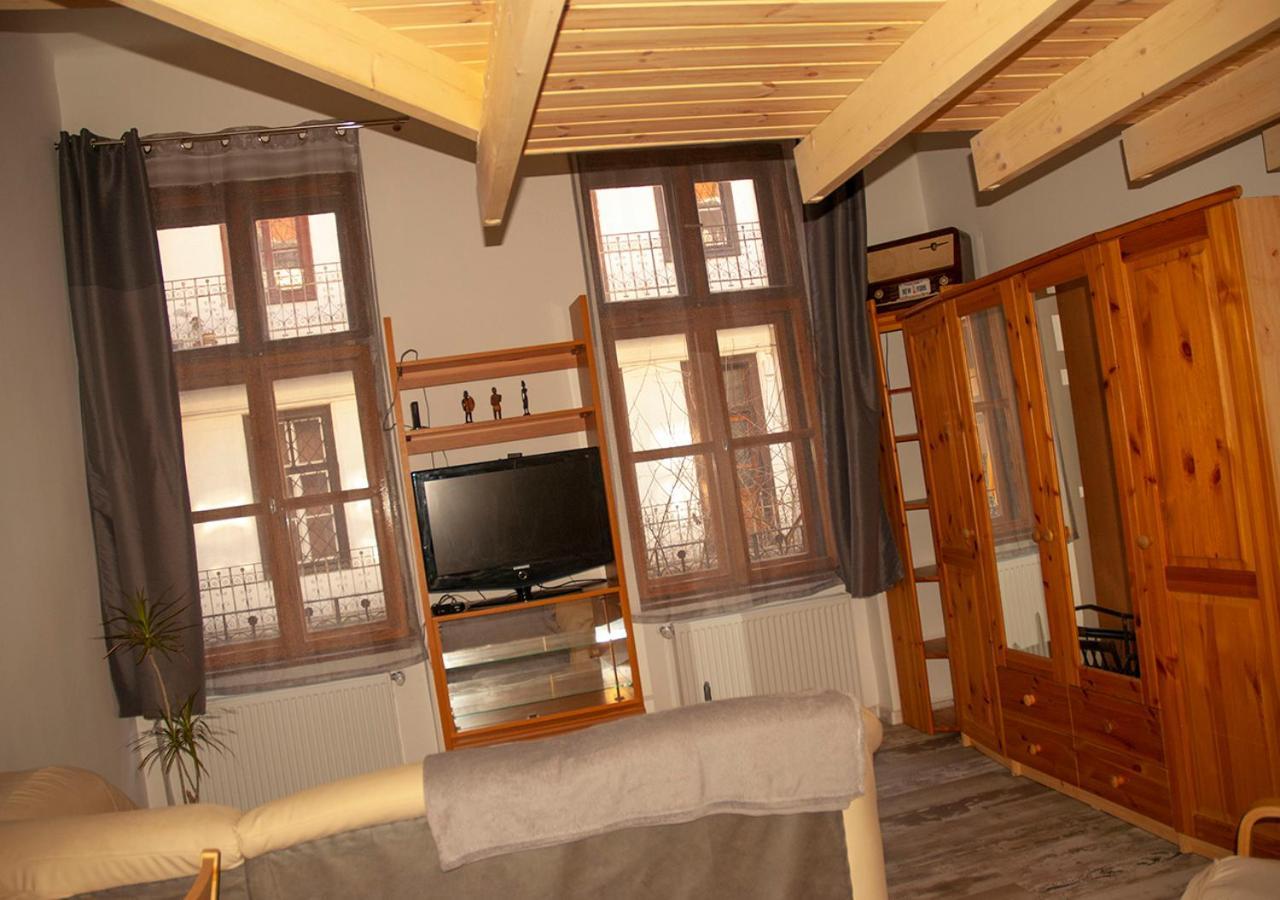 Western Apartman Budapest Eksteriør bilde