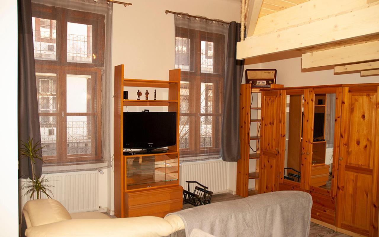 Western Apartman Budapest Eksteriør bilde